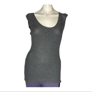 Heritage sleeveless sweater Sz small